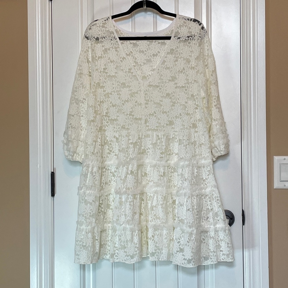 XL Angel Heart Boutique Lace Tiered V-Neck Women's Top - Dress
NWT - Picture 2 of 15